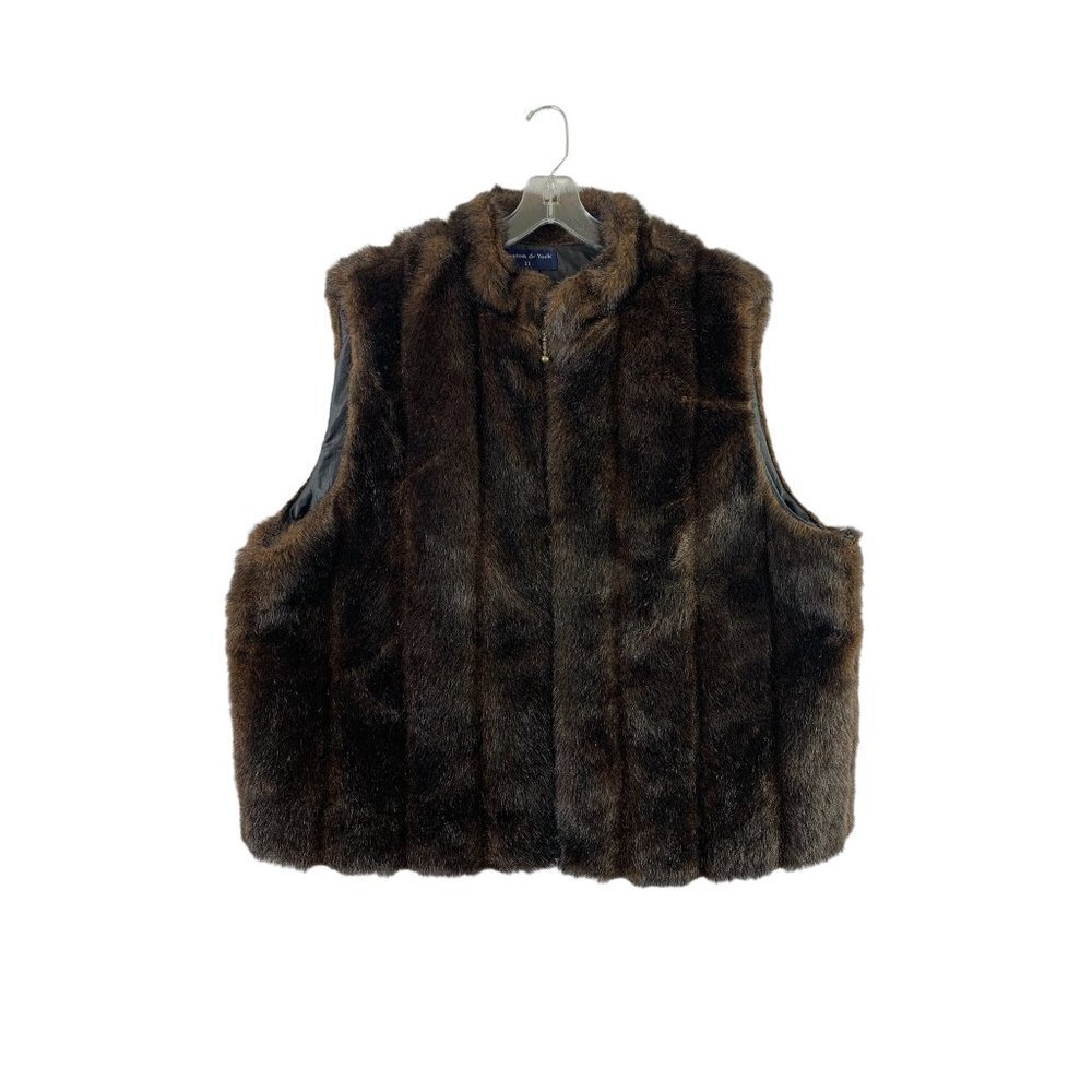 Preston & York II Women's Beary Fuzzy Vest